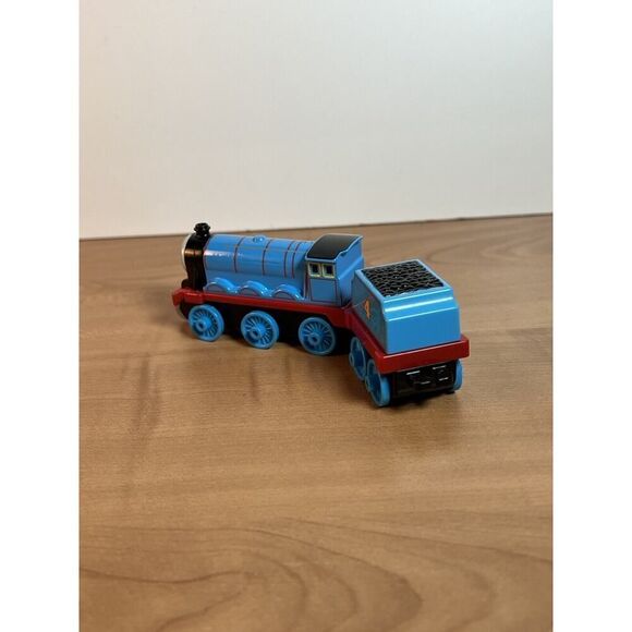 Thomas The Train Friends Push Along Gordon Engine & Tender 2018 Gullane - Picture 7 of 9